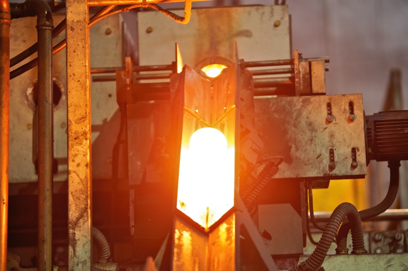 Glühendes Stahlteil